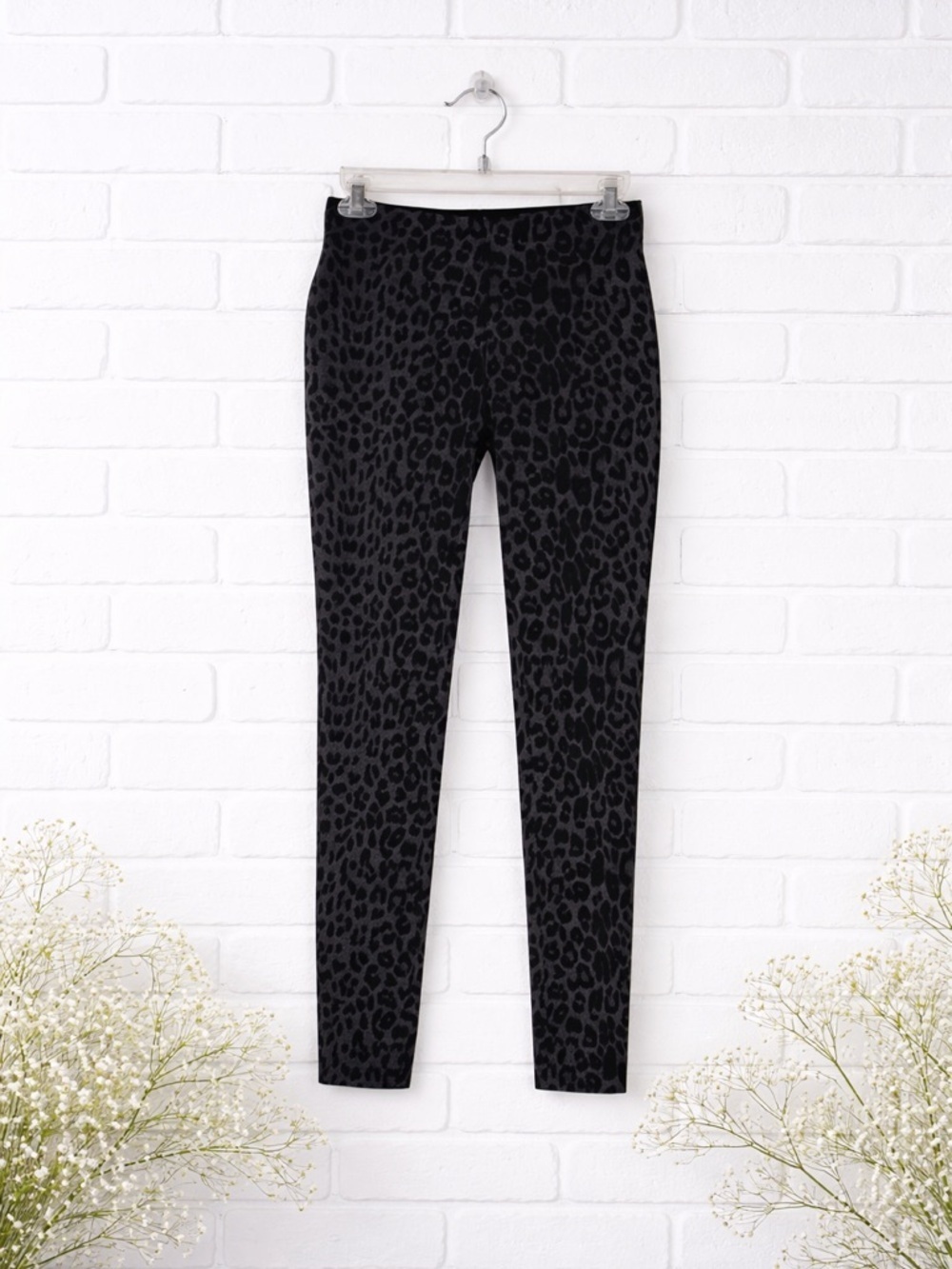 Boston Proper Gray Leopard Print Pull on Leggings Size XXS